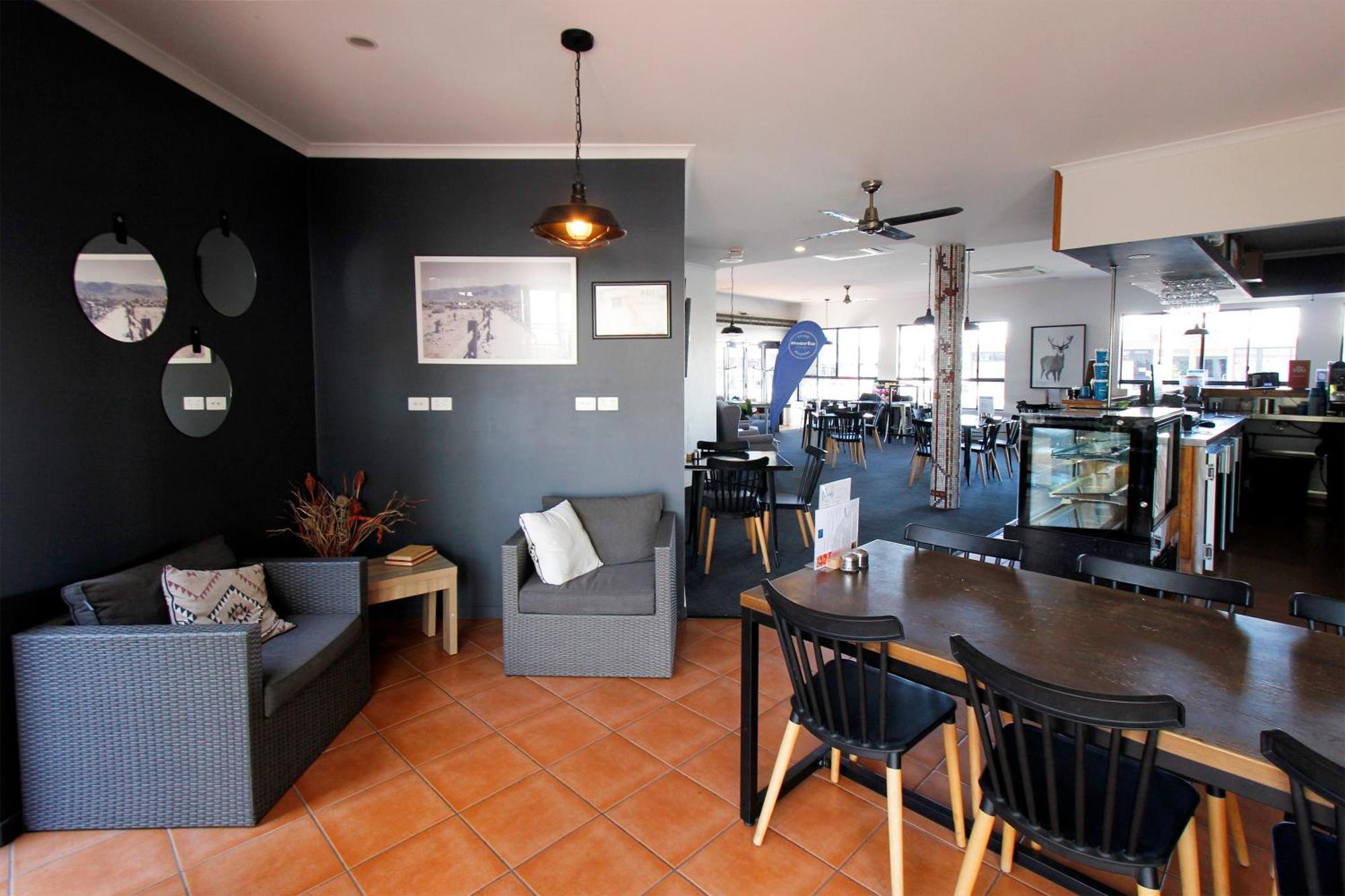 Coffee House Apartment Motel Rockhampton Exteriör bild