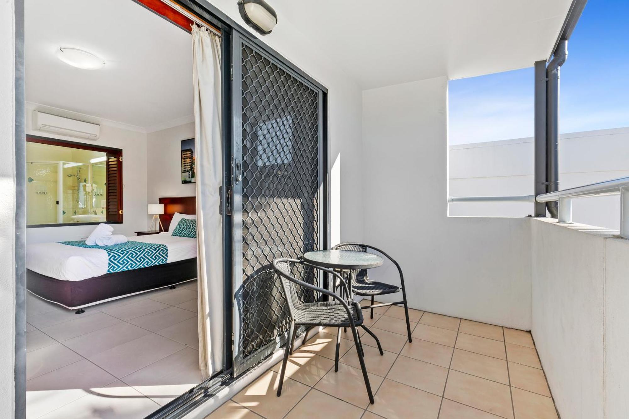 Coffee House Apartment Motel Rockhampton Exteriör bild
