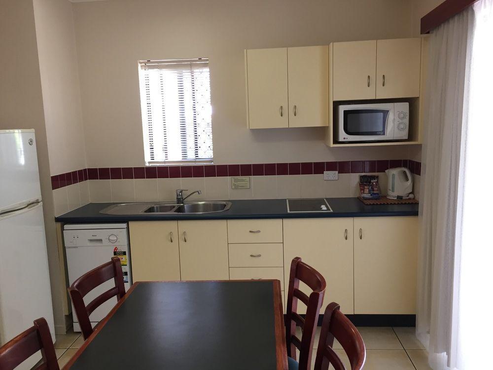 Coffee House Apartment Motel Rockhampton Exteriör bild
