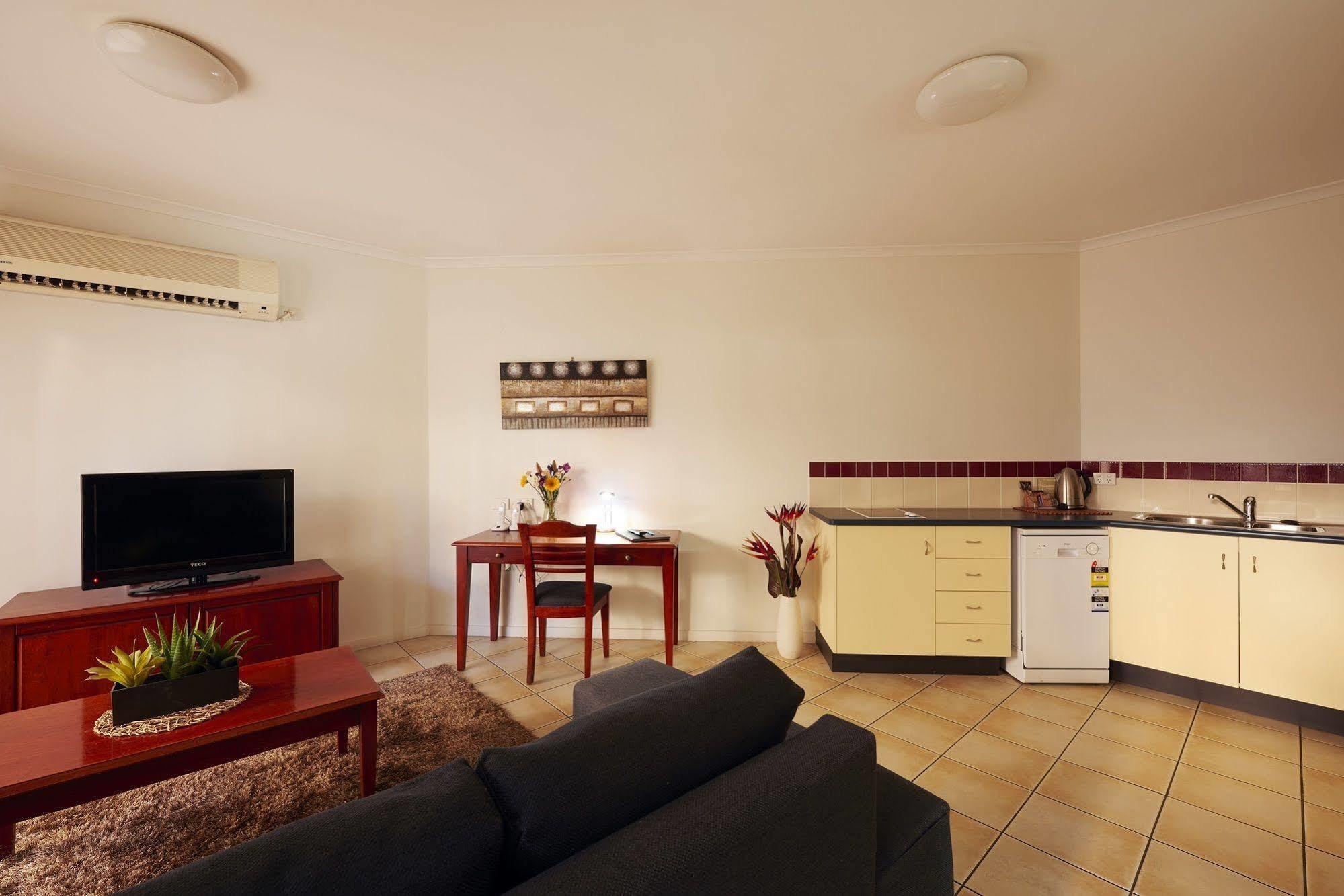 Coffee House Apartment Motel Rockhampton Exteriör bild